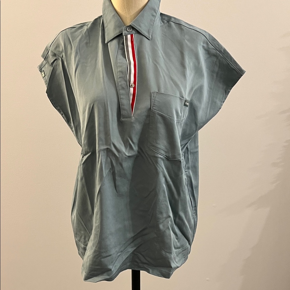 Mediclo Women’s Collared Scrub Top